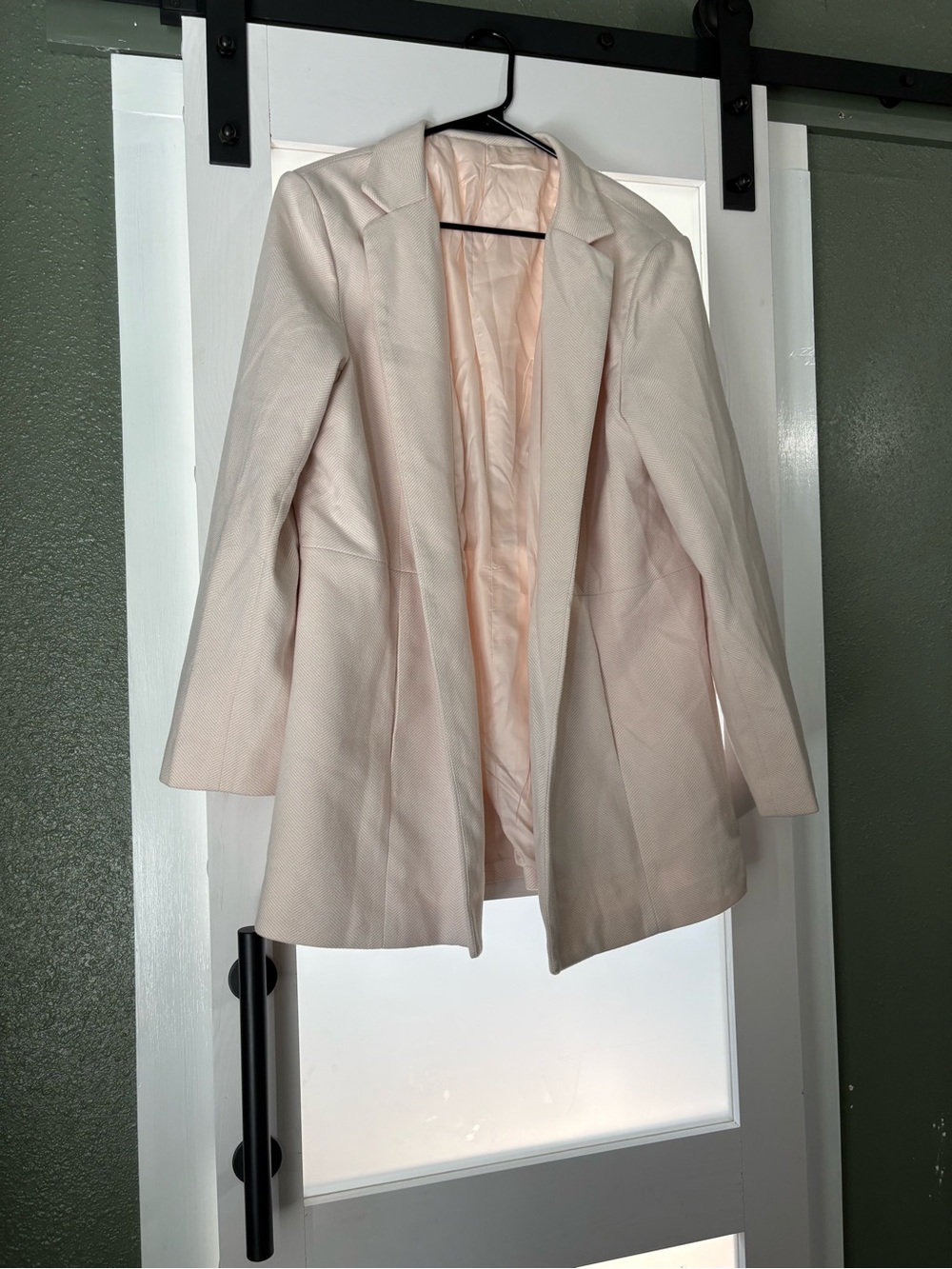 Women's Light Blush Long Blazer Jacket